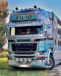 Captura de Pantalla 7 Scania Truck Wallpaper - Papel de Parede Scania android